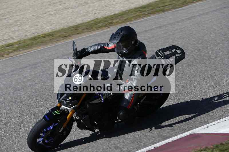 /01 02.04.2026 MAZ ADR/Gruppe gelb Gruppe gruen/69